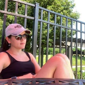 Meet your Posher, Marcela